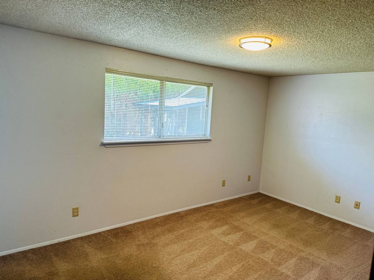 House for rent at 122 Gun Club Rd, Woodland, WA 98674