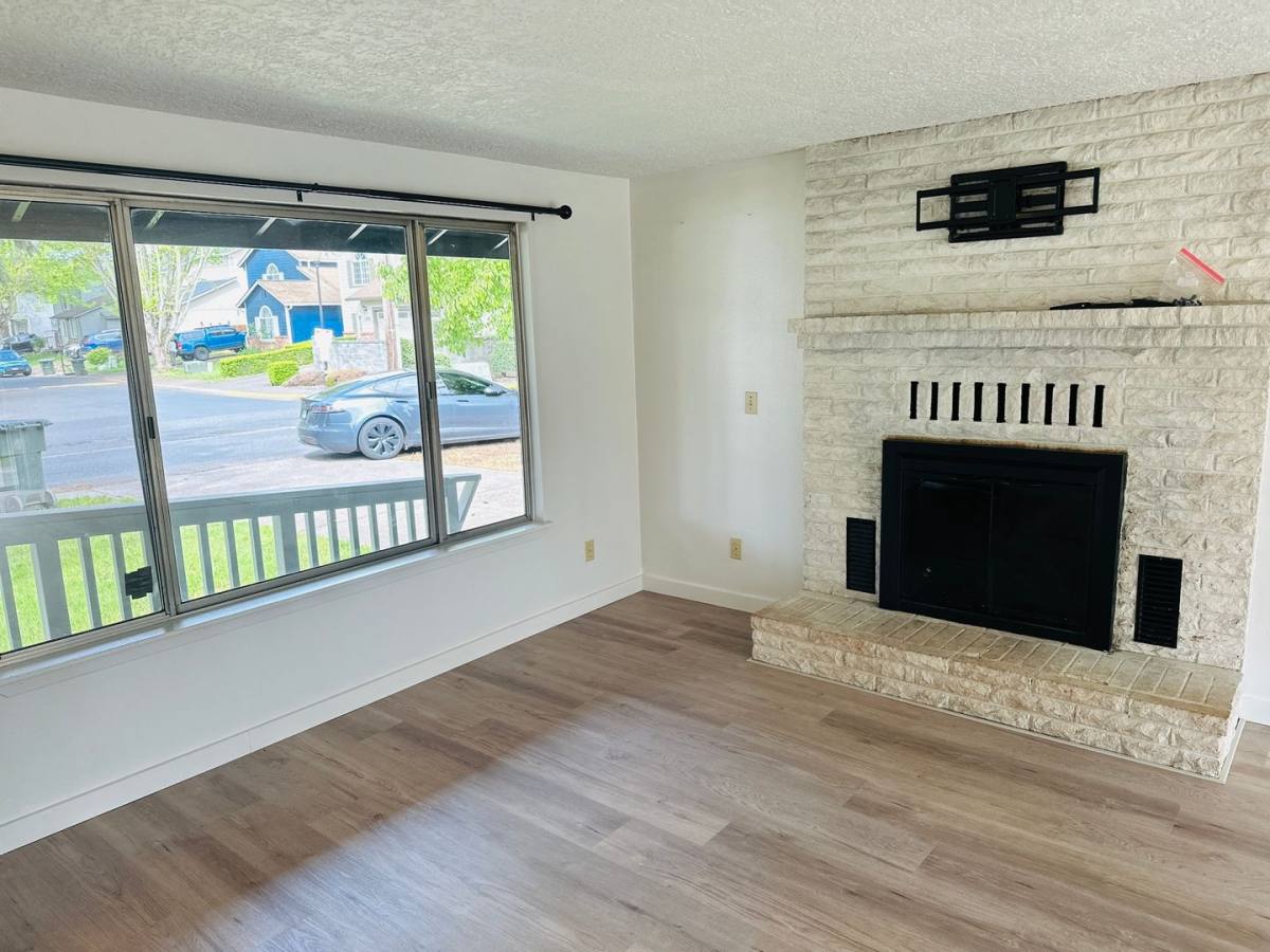 House for rent at 122 Gun Club Rd, Woodland, WA 98674