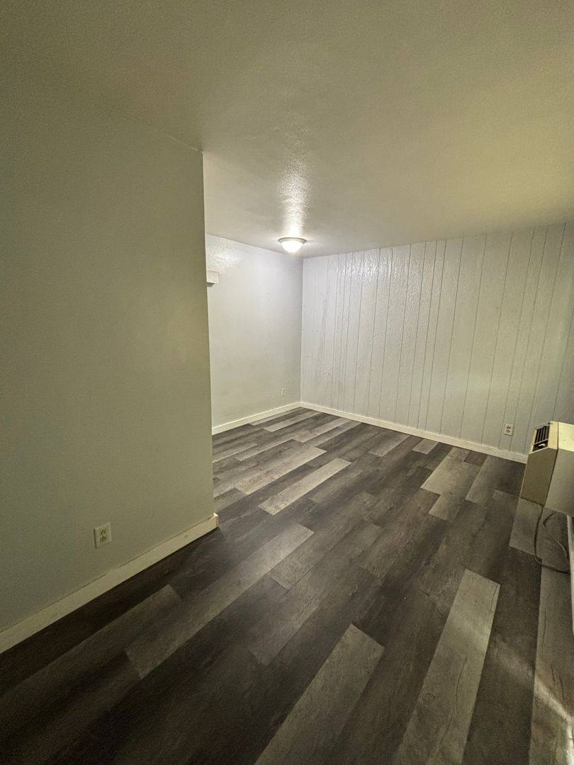 Apartment for rent at 1321 4th St S, La Crosse, WI 54601