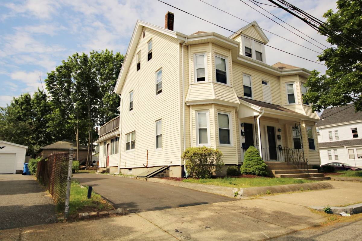 Apartment for rent at 89 Cushing #1, Waltham, MA 02453