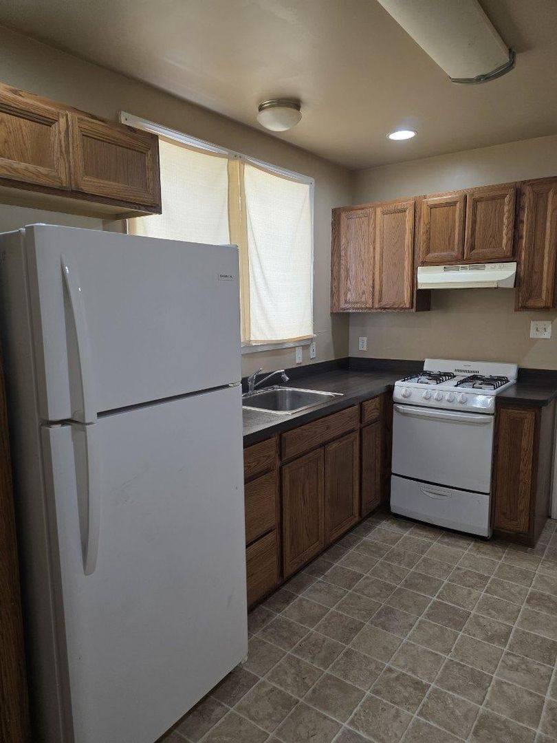 Townhouse for rent at 428 S Jackson St, Wilmington, DE 19805