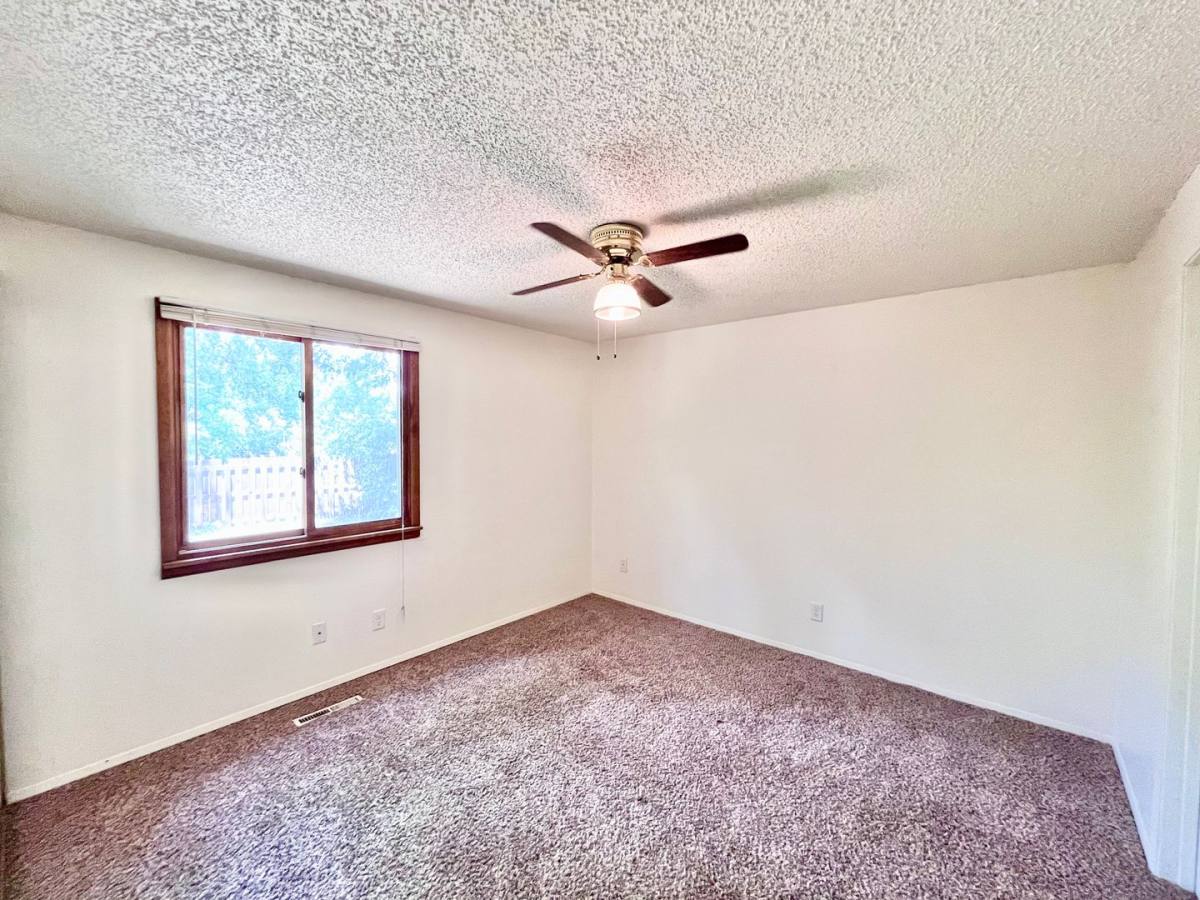 House for rent at 2493 Fleming Dr, Loveland, CO 80538