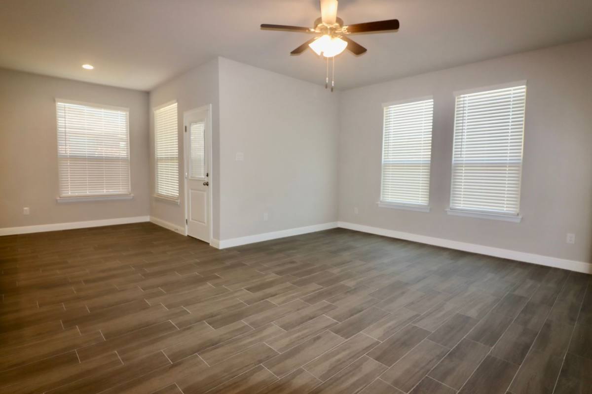 House for rent at 1120 Eastland Lane, Weatherford, TX 76087