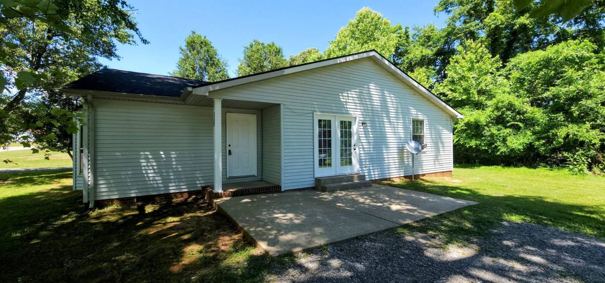 Apartment for rent at 1487 Nichols Dr, Clarksville, TN 37042