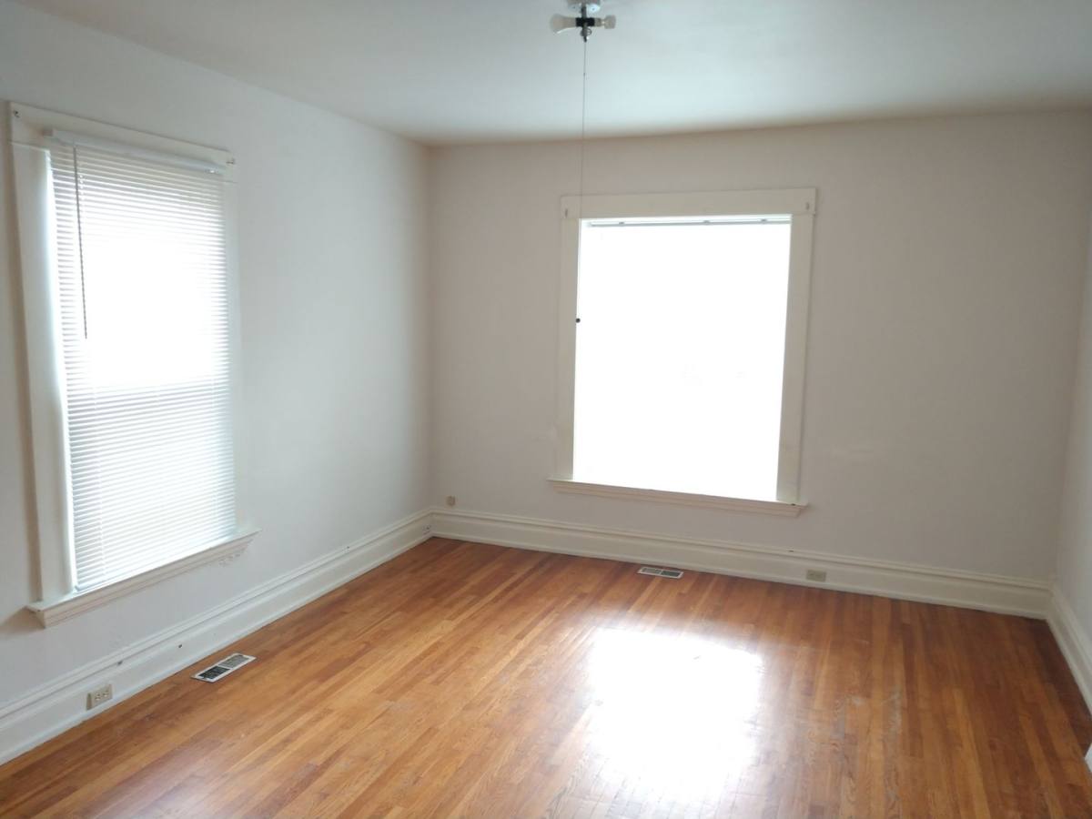 House for rent at 2228 Yew St, Bellingham, WA 98229