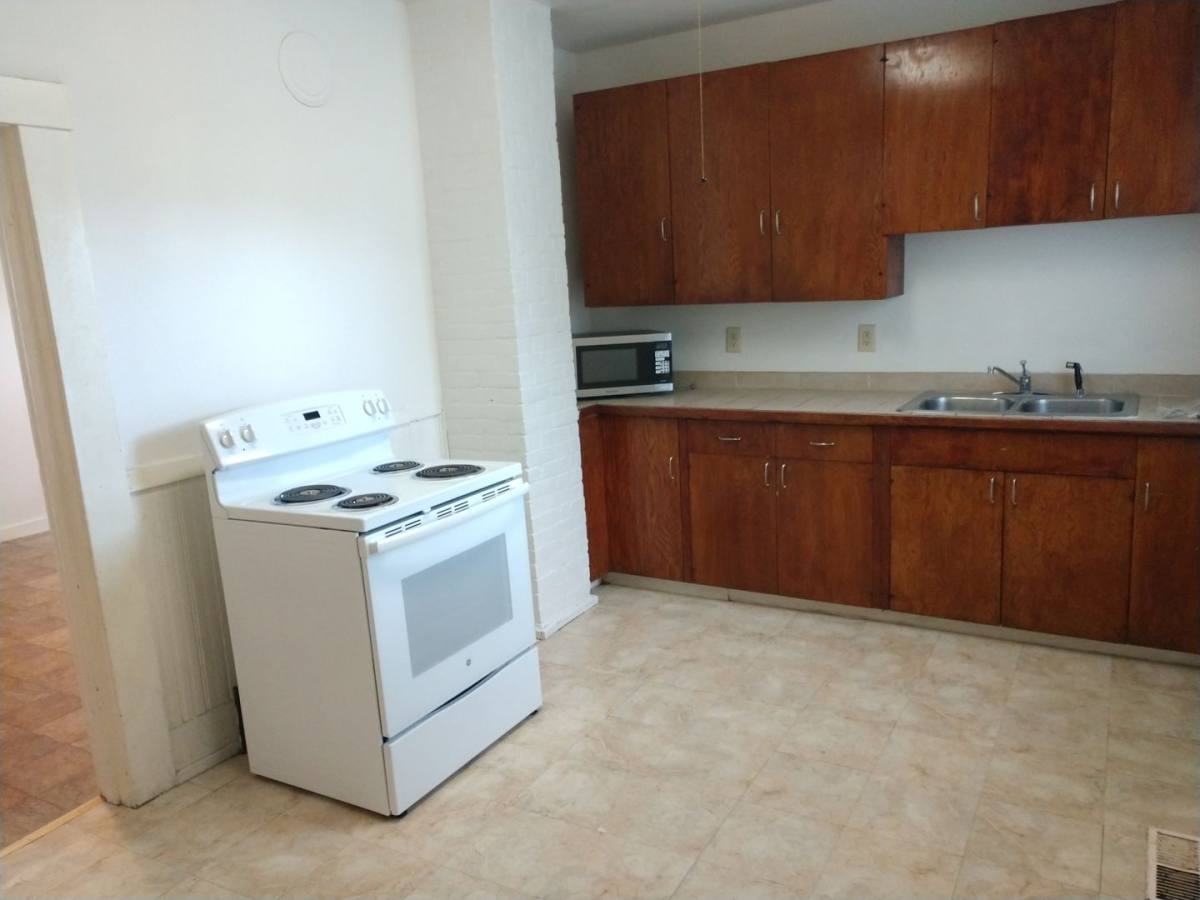 House for rent at 2228 Yew St, Bellingham, WA 98229