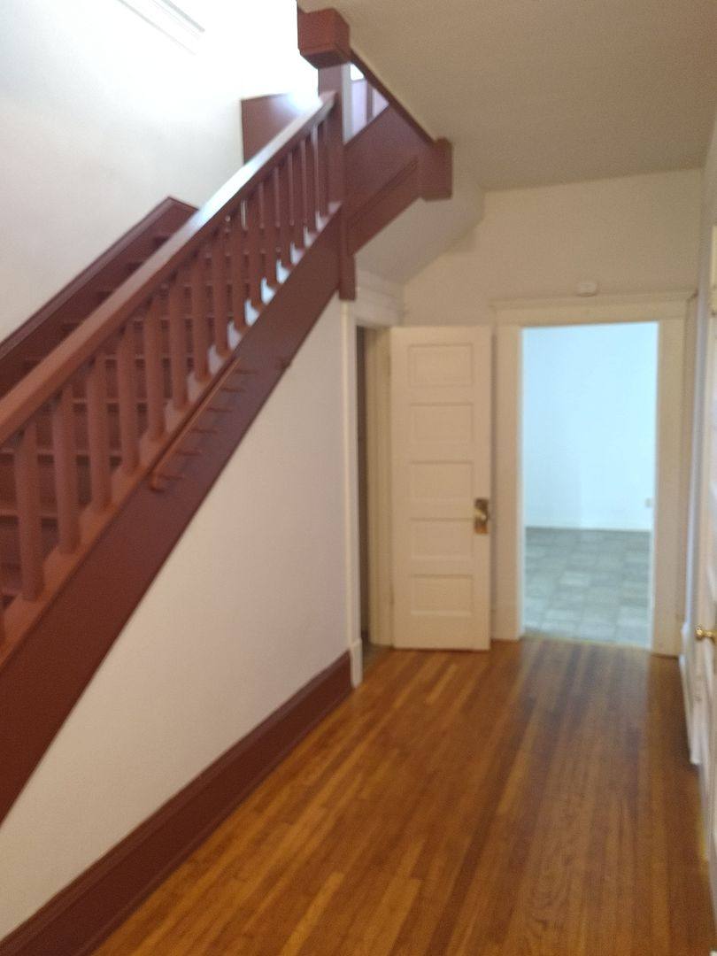 House for rent at 2228 Yew St, Bellingham, WA 98229