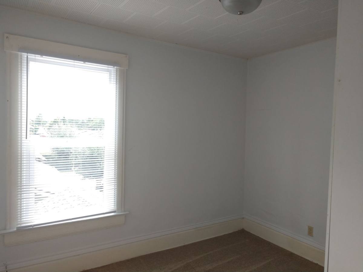 House for rent at 2228 Yew St, Bellingham, WA 98229