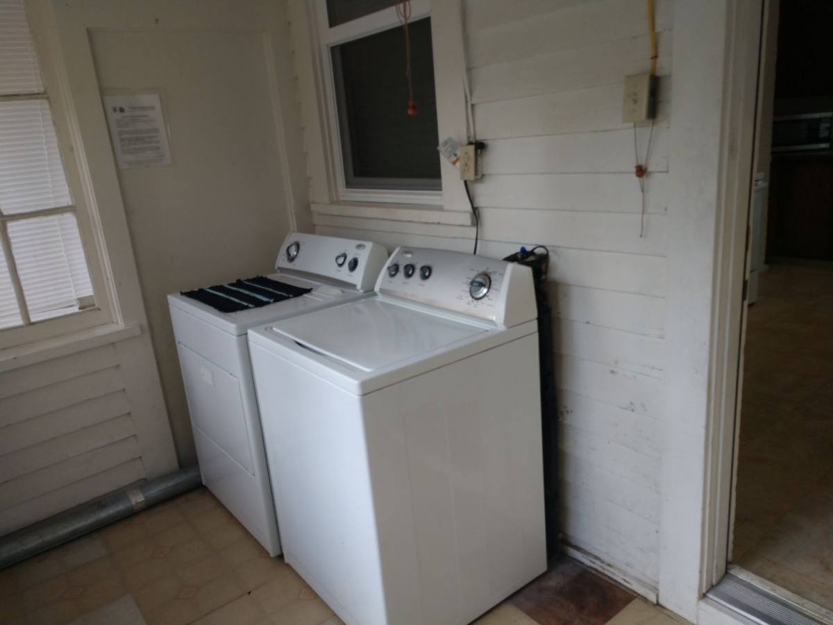 House for rent at 2228 Yew St, Bellingham, WA 98229