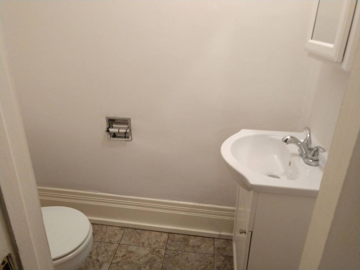 House for rent at 2228 Yew St, Bellingham, WA 98229
