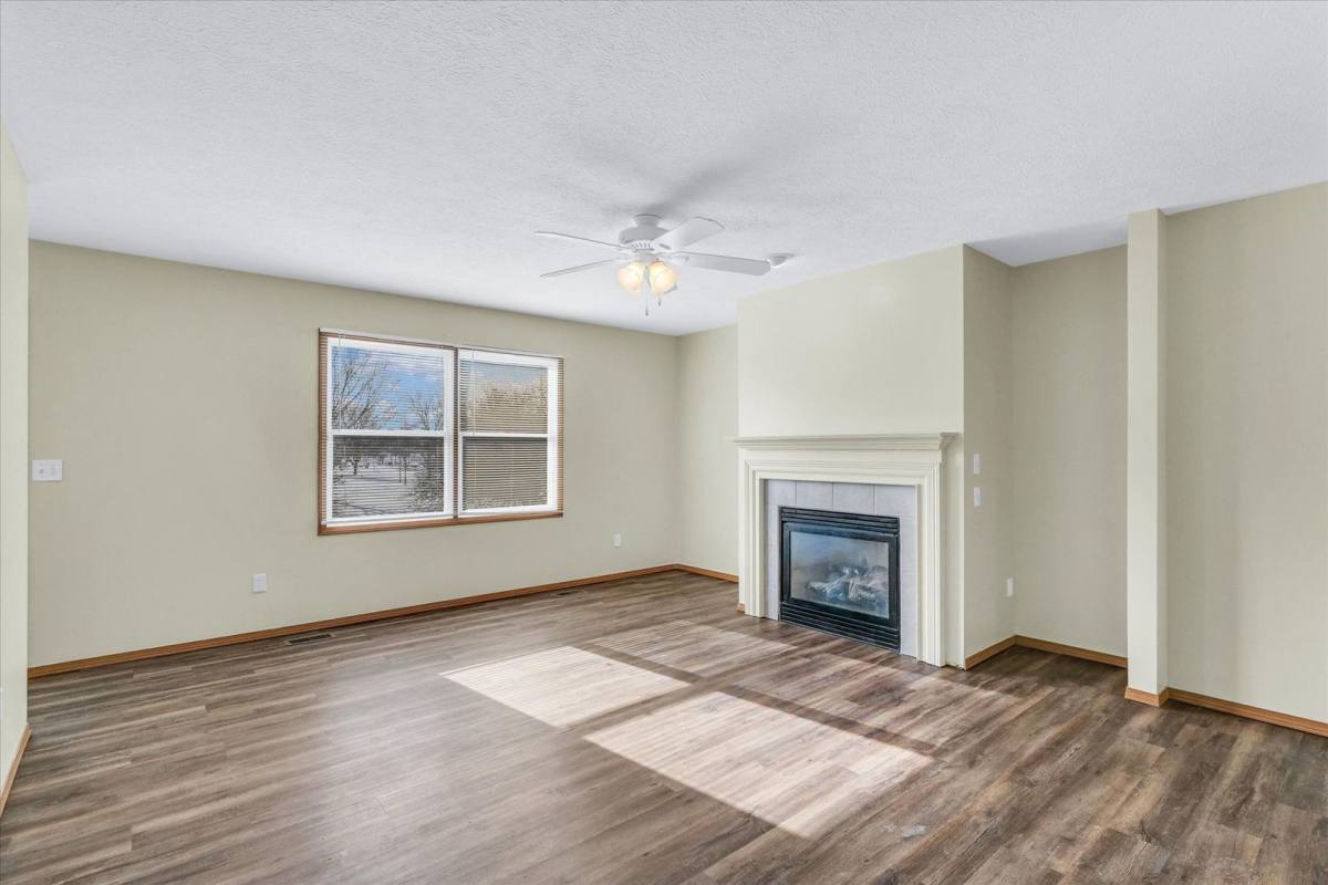 Townhouse for rent at 2721 Rainbow Ave, Bloomington, IL 61704