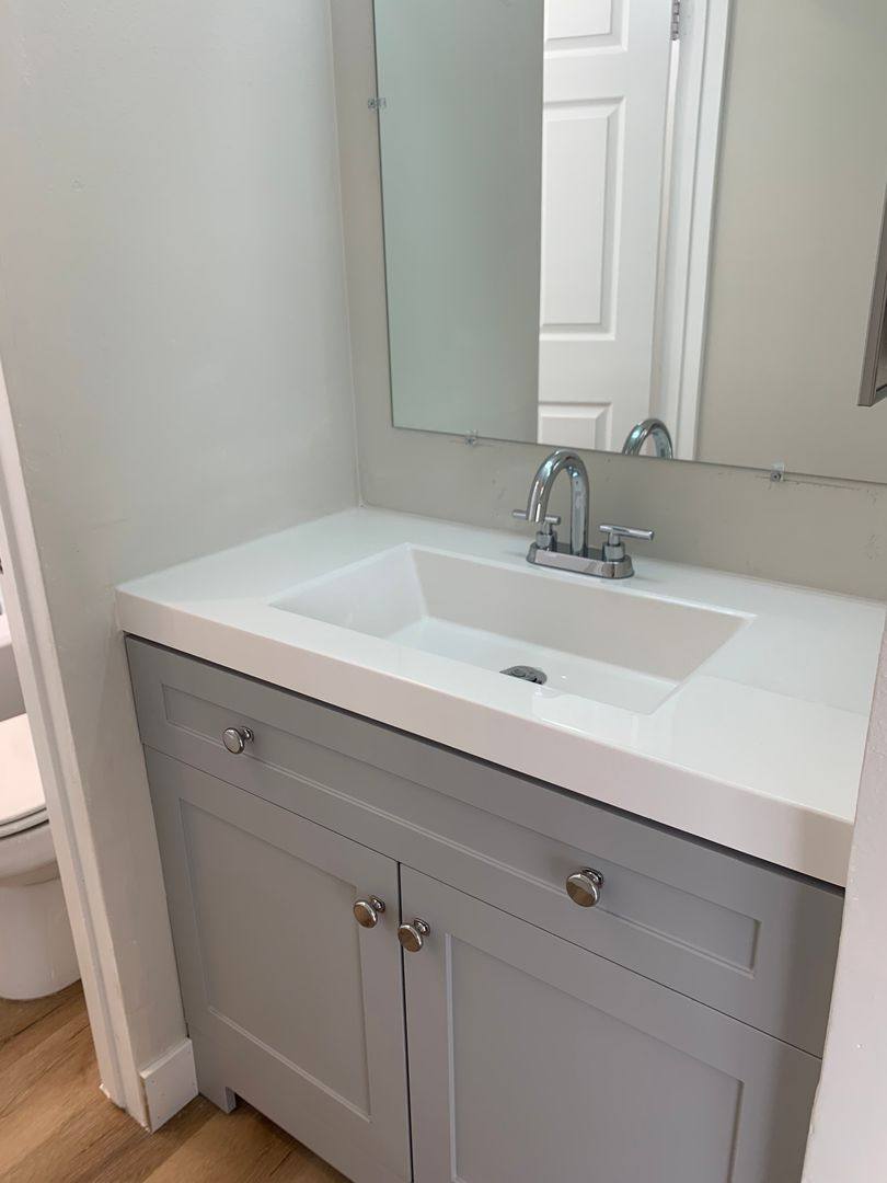 Apartment for rent at 1520 S Bedford St, Los Angeles, CA 90035