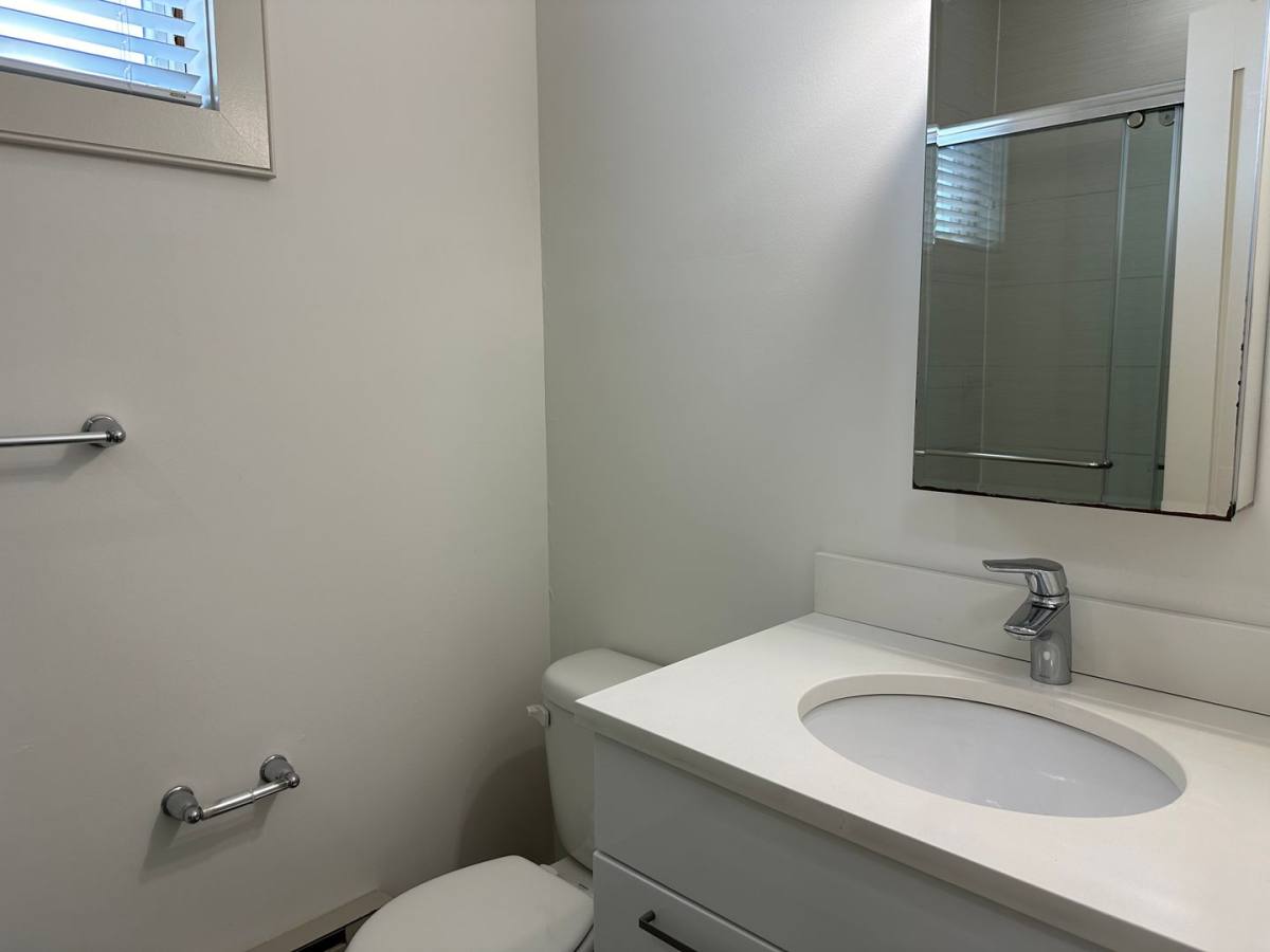 Apartment for rent at 61 W Main St, Bay Shore, NY 11706