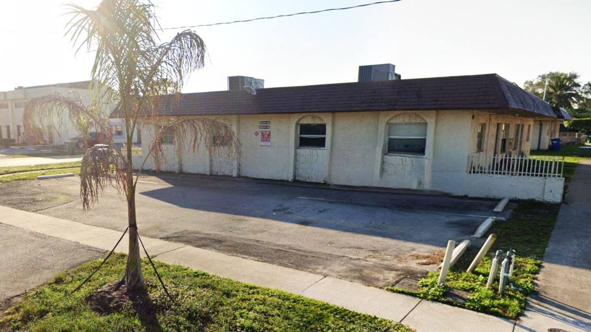 House for rent at 5206 NW 24 St, Fort Lauderdale, FL 33313