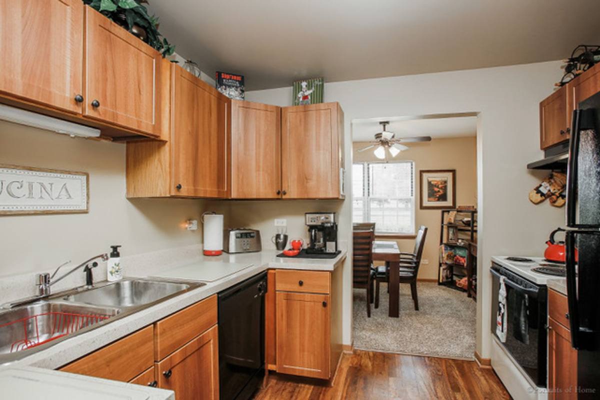 Apartment for rent at 220-248 S Rush St, Itasca, IL 60143