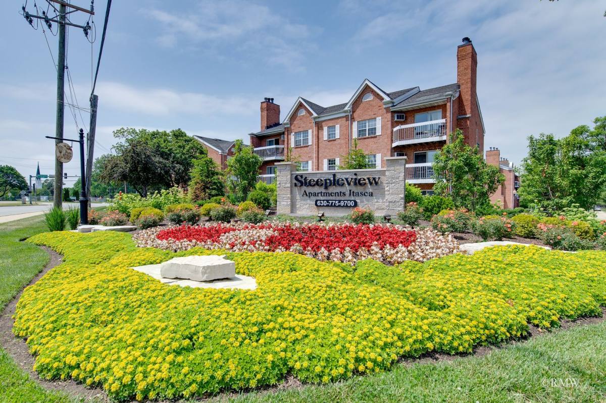 Apartment for rent at 220-248 S Rush St, Itasca, IL 60143