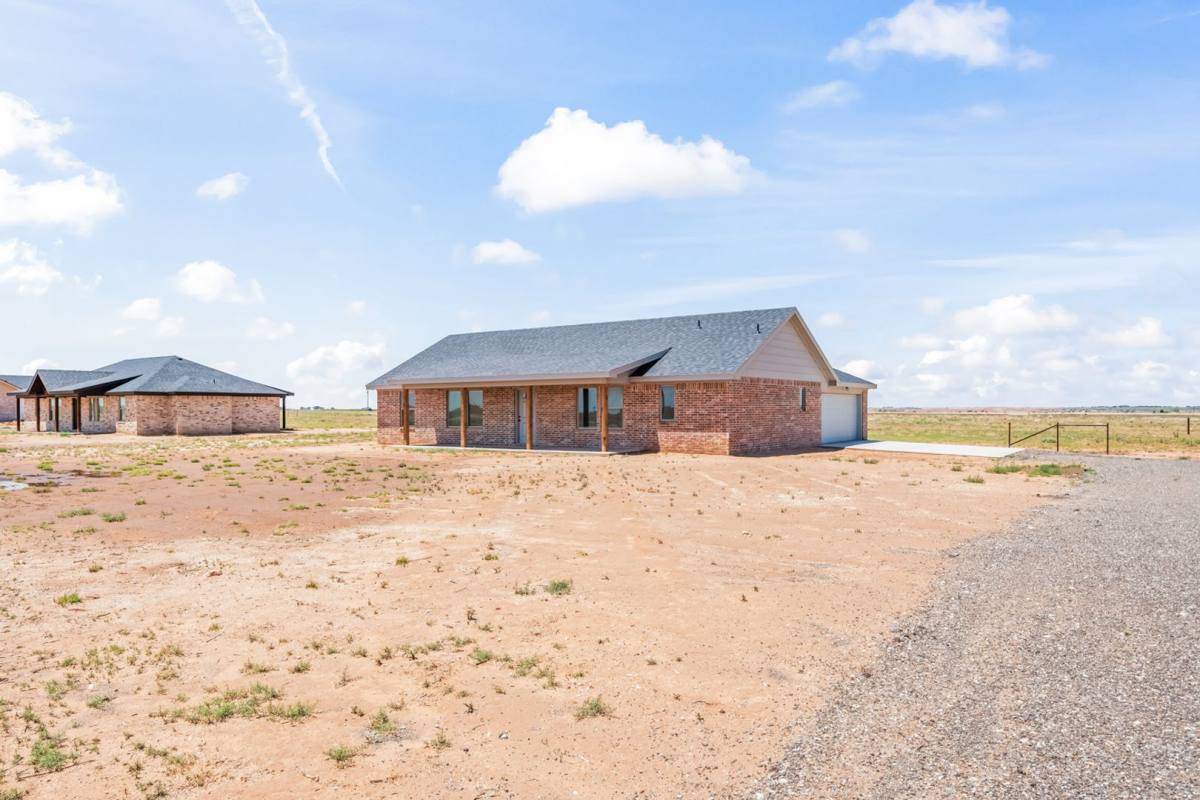 House for rent at 10611 E Cr, Slaton, TX 79364
