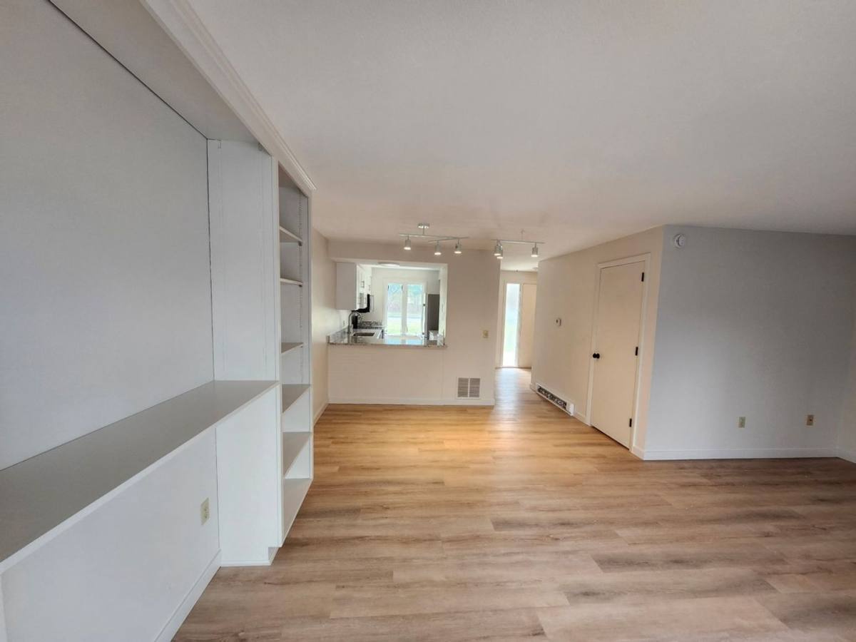 Condo for rent at 10 Winston Court, Amherst, MA 01002