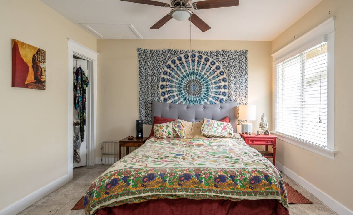 Apartment for rent at 2514 Delaware, Huntington Beach, CA 92648