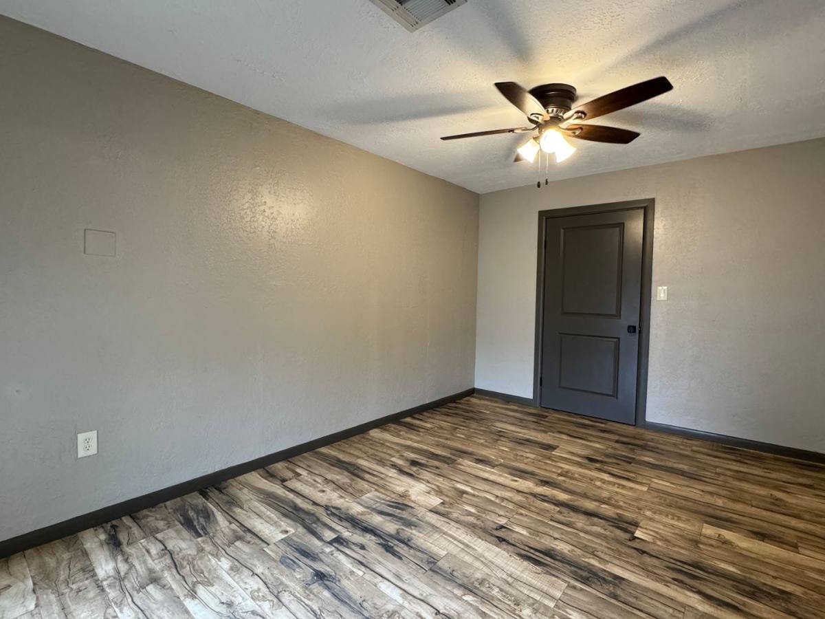 House for rent at 421 NW 57th, Lawton, OK 73505