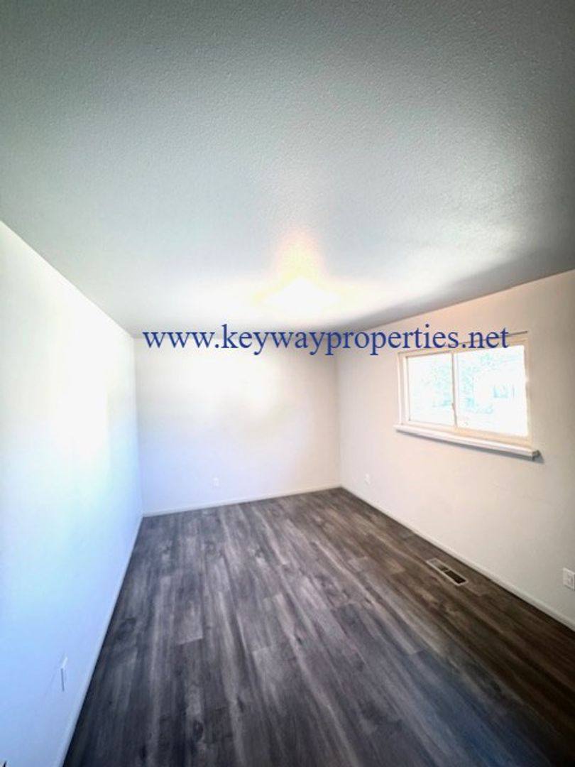 House for rent at 3705 Chapala Dr NE, Albuquerque, NM 87111