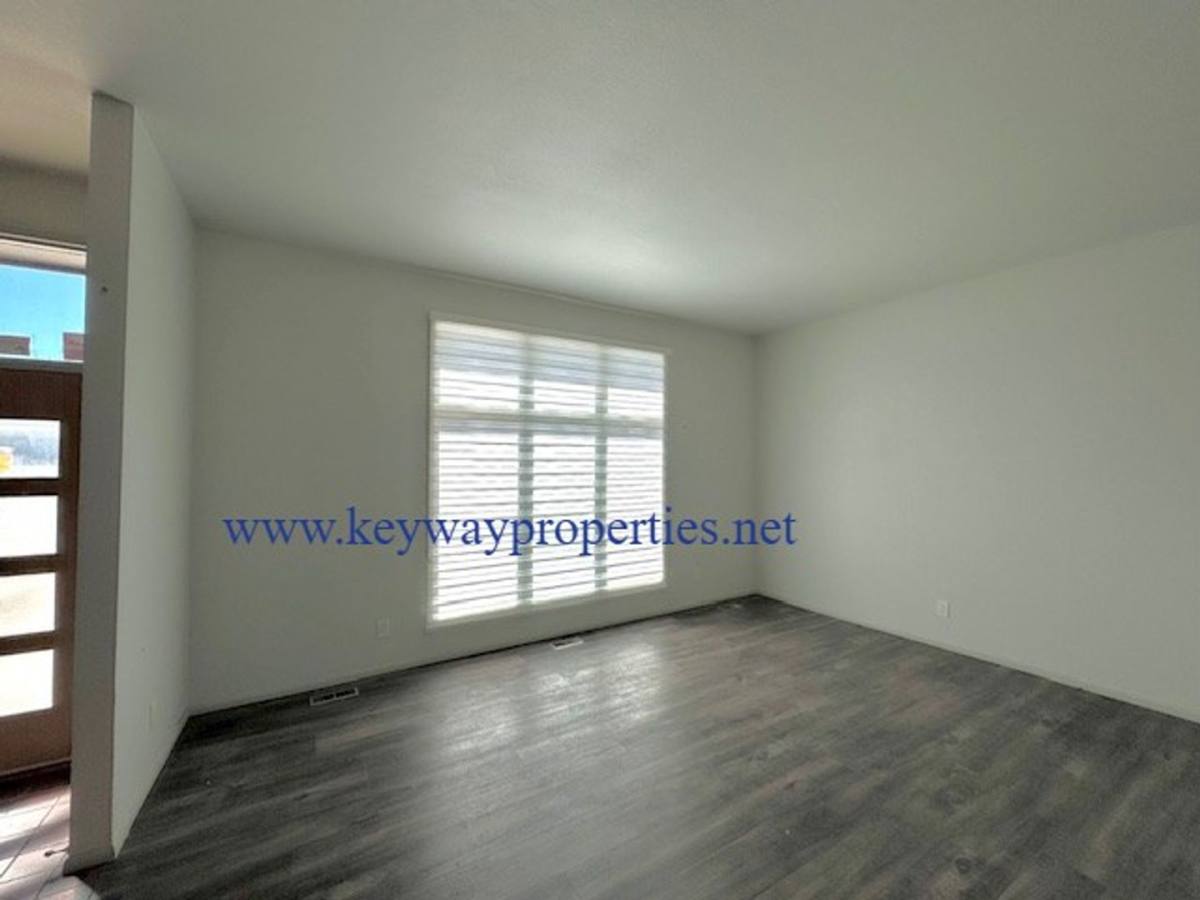 House for rent at 3705 Chapala Dr NE, Albuquerque, NM 87111
