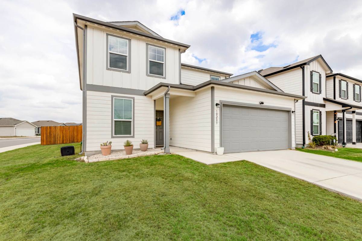 House for rent at 10203 Band Wagon, Converse, TX 78109