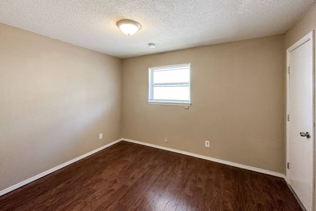 House for rent at 972 NW 5th St, Oklahoma City, OK 73160