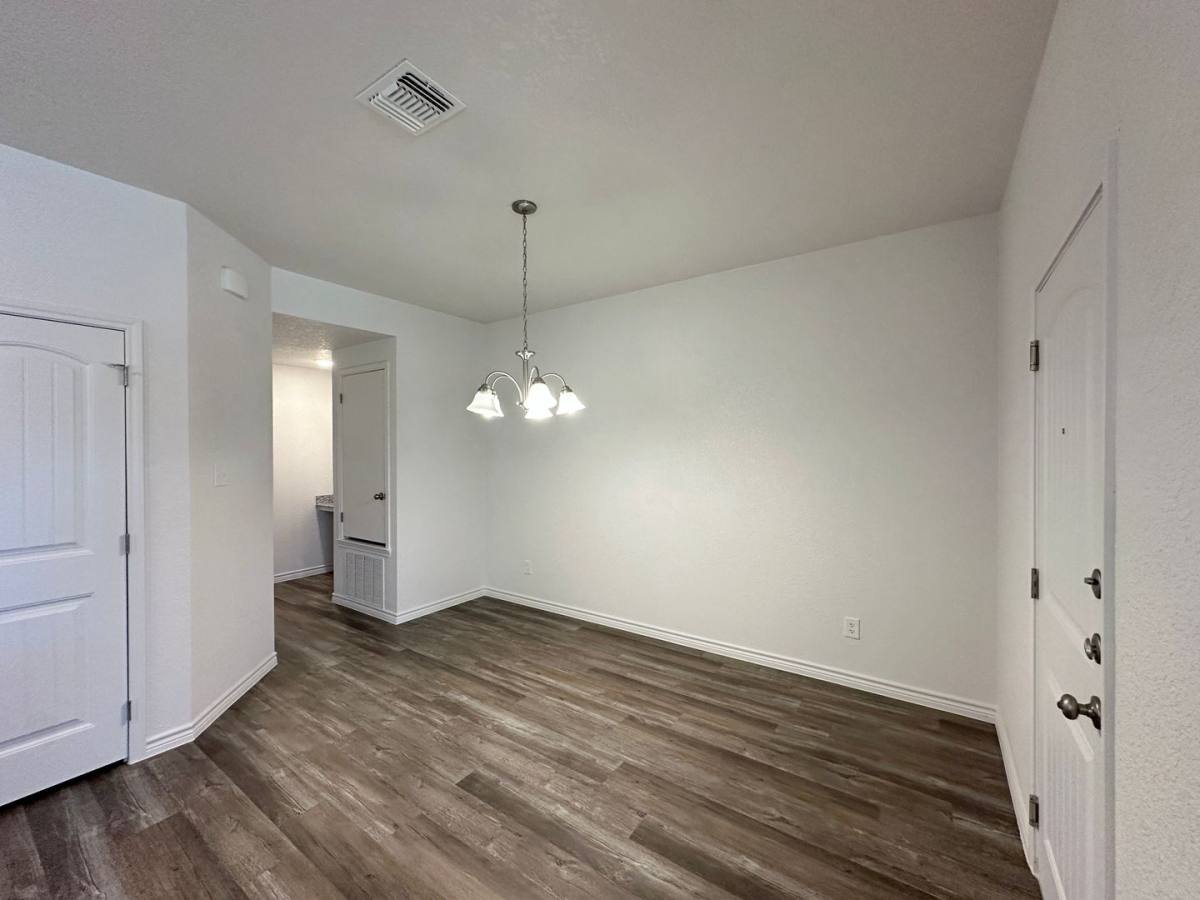 Townhouse for rent at 121 Dolphin Dr, Temple, TX 76501