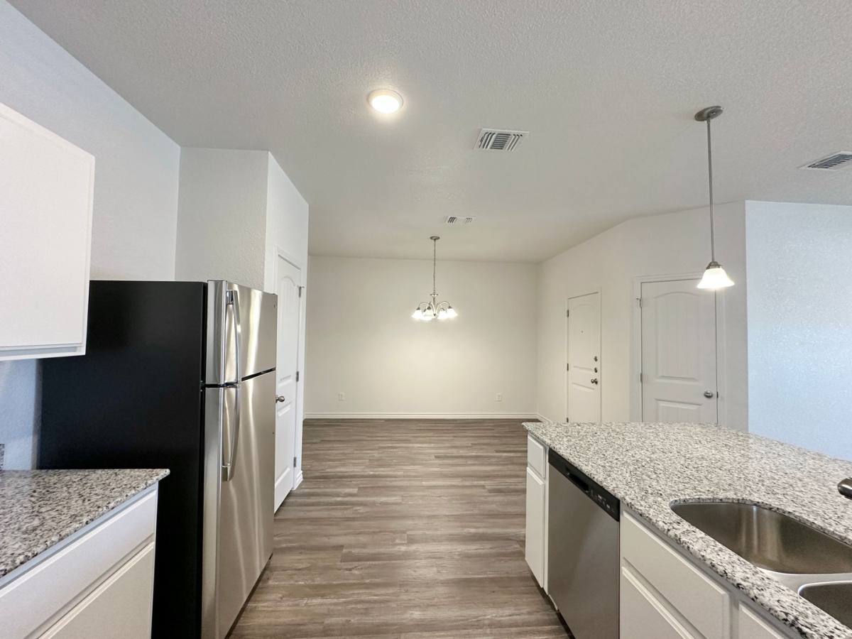Townhouse for rent at 121 Dolphin Dr, Temple, TX 76501