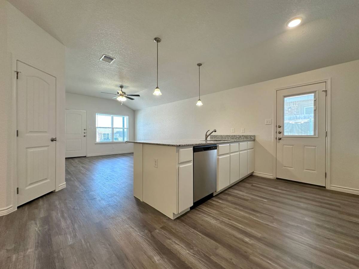 Townhouse for rent at 121 Dolphin Dr, Temple, TX 76501