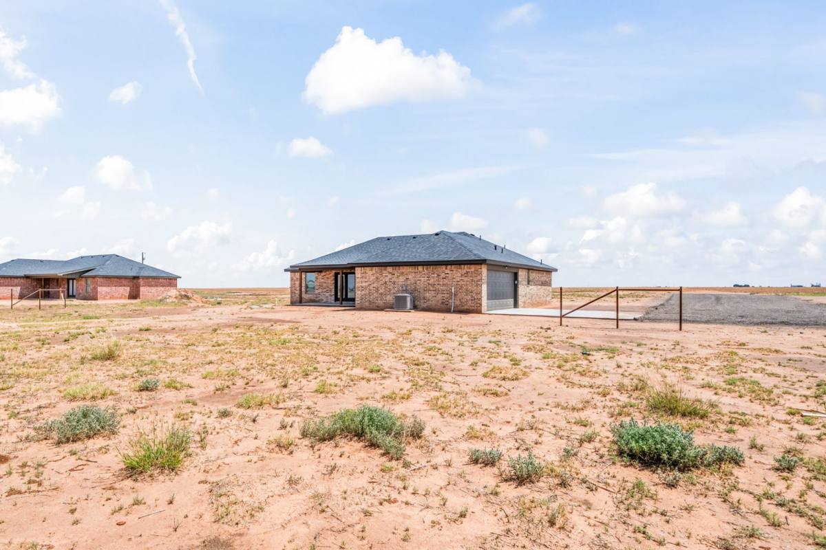 House for rent at 10613 E Cr, Slaton, TX 79364