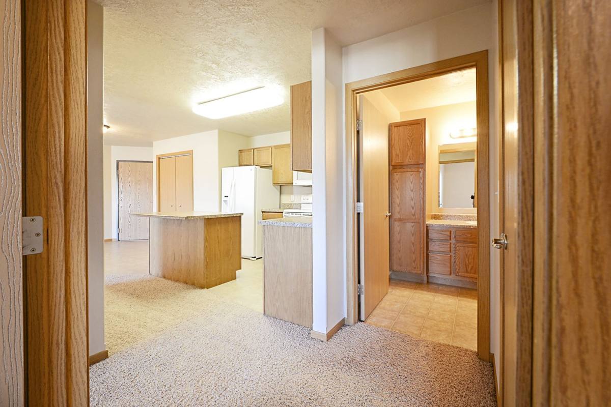 Apartment for rent at 1 36th Ave NE, Minot, ND 58703