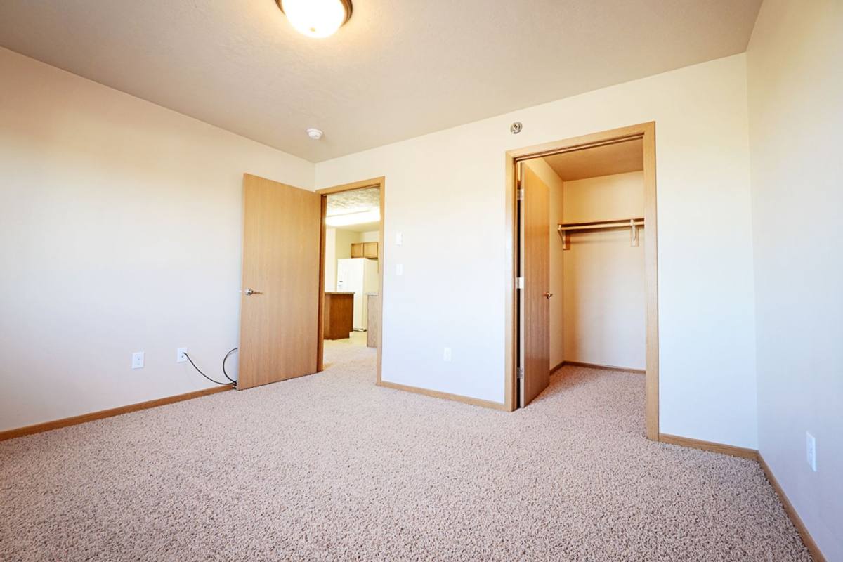 Apartment for rent at 1 36th Ave NE, Minot, ND 58703
