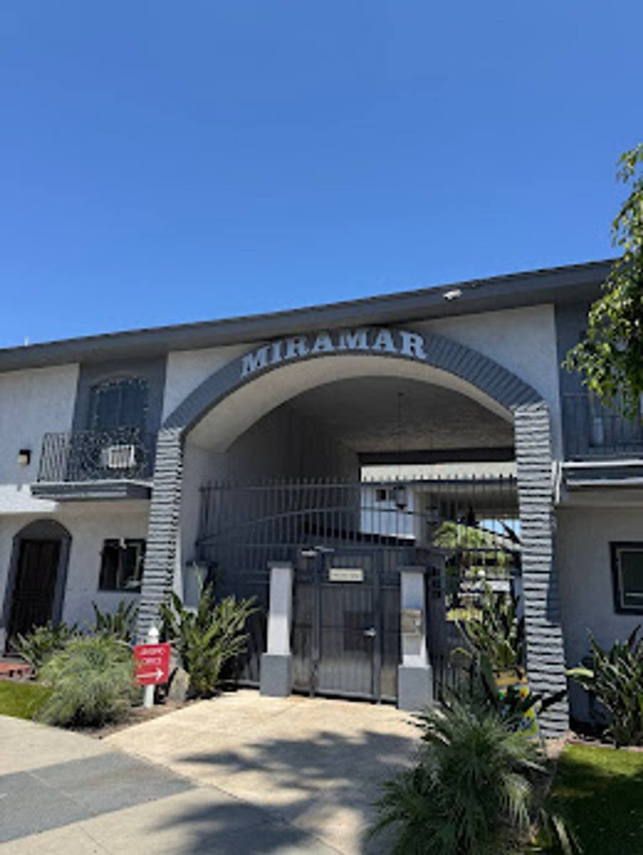 Apartment for rent at 120 N Syracuse St, Anaheim, CA 92801