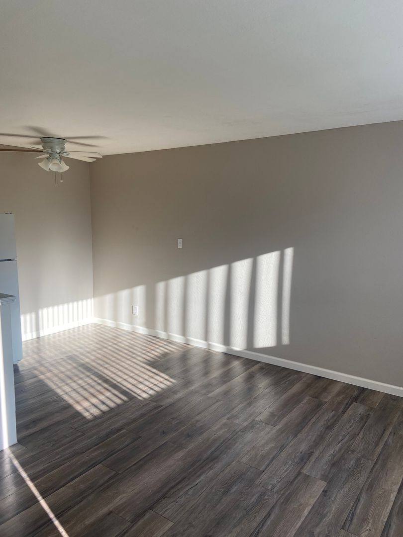 Apartment for rent at 106-110-112-114 Natoma St, Folsom, CA 95630