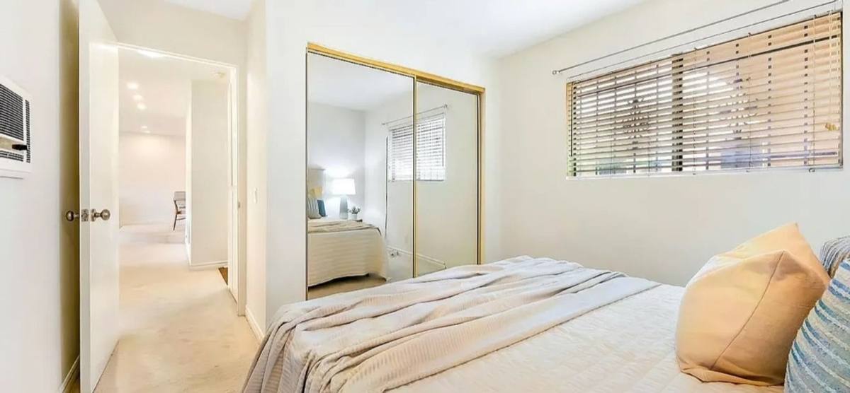 Condo for rent at 2530 Clairemont Dr, San Diego, CA 92117