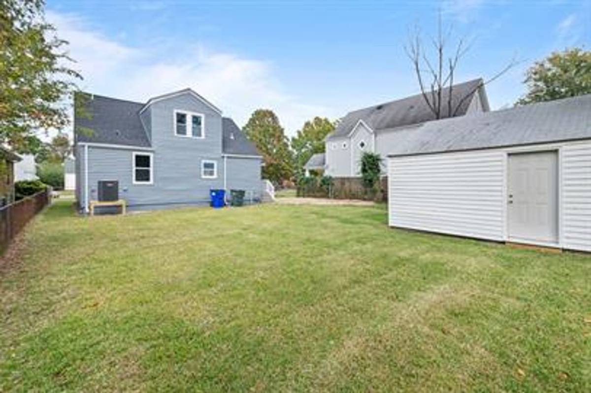 House for rent at 121 Glendale Ave, Norfolk, VA 23505