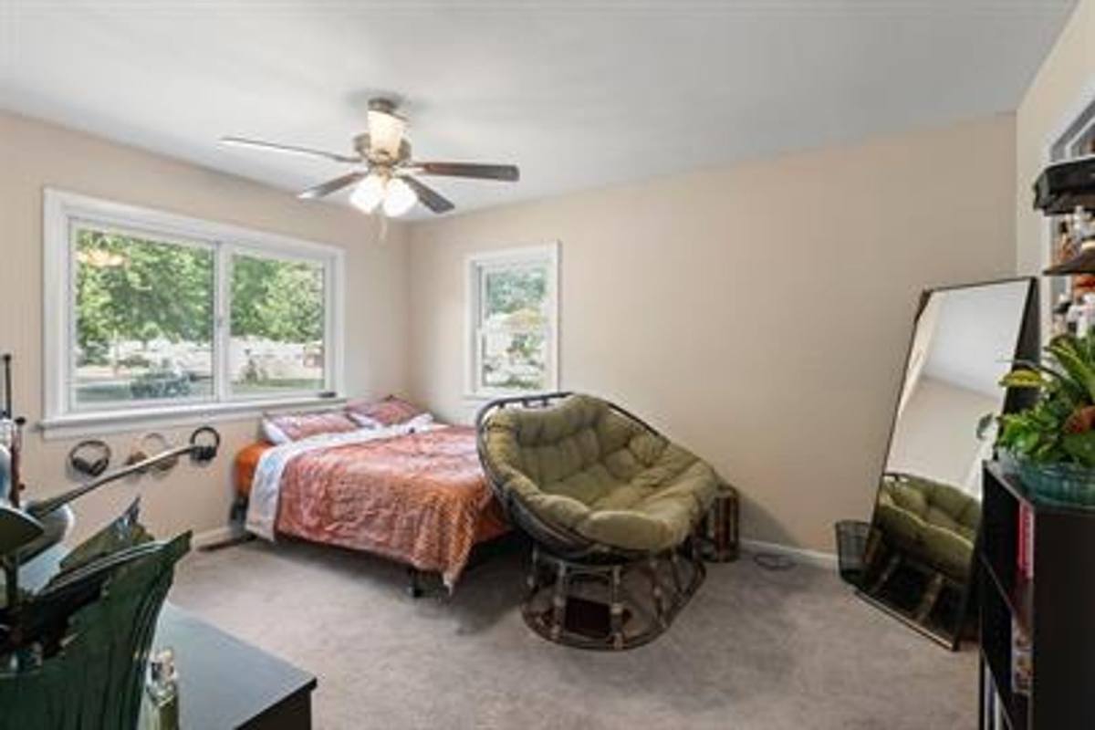 House for rent at 222 Belray Dr, Newport News, VA 23601