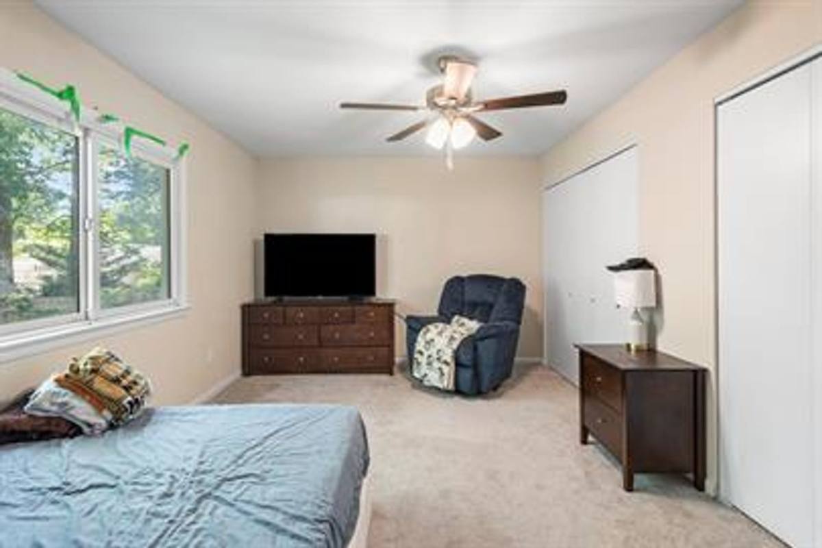 House for rent at 222 Belray Dr, Newport News, VA 23601