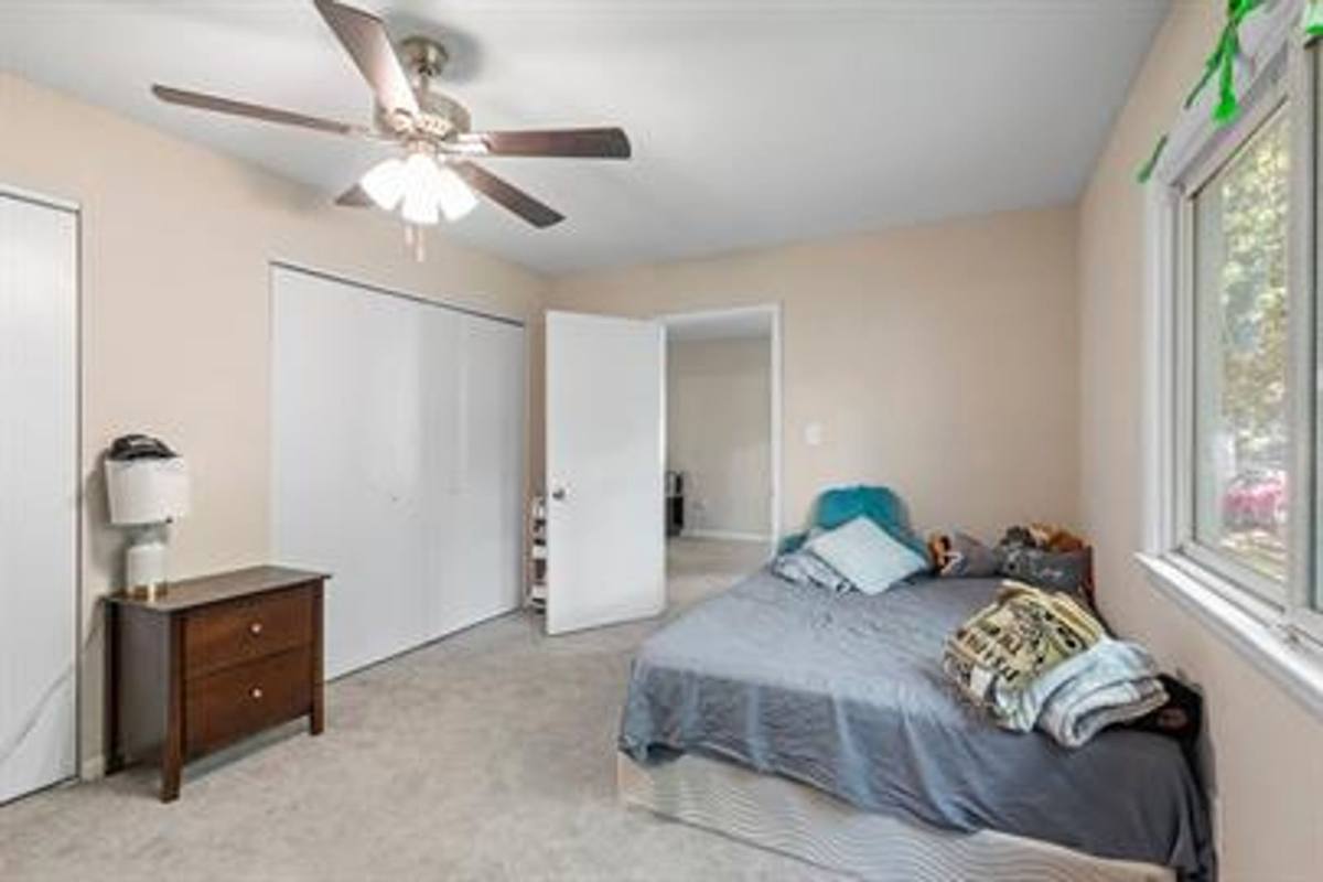 House for rent at 222 Belray Dr, Newport News, VA 23601