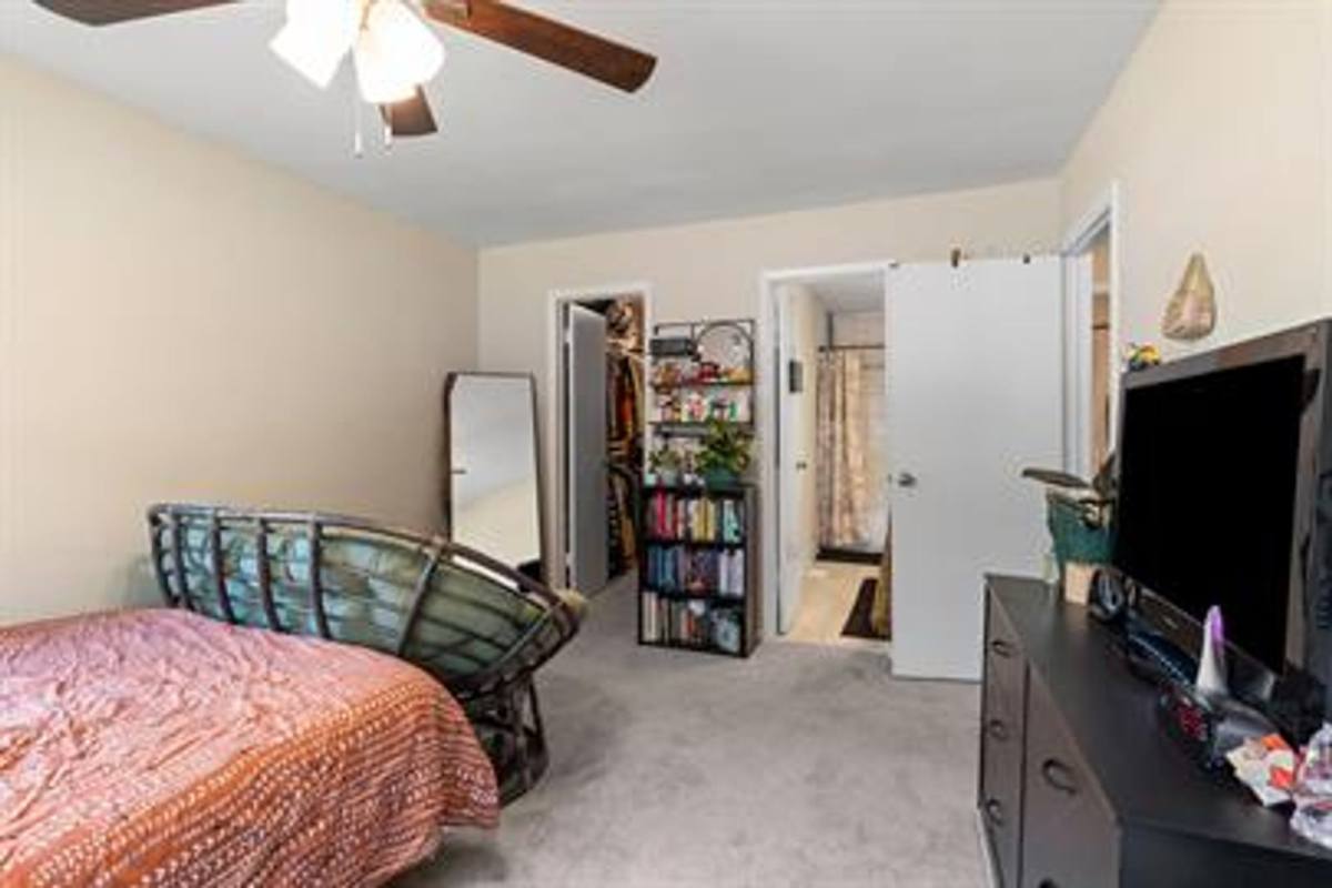 House for rent at 222 Belray Dr, Newport News, VA 23601
