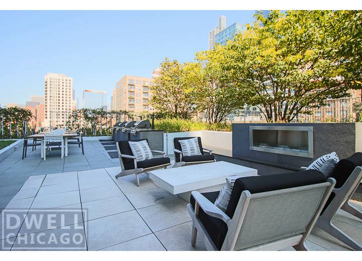Apartment for rent at 1401 S State St, Chicago, IL 60605