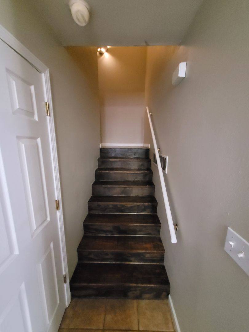 Apartment for rent at 416 Shade Tree Lane, Farmington, MO 63640