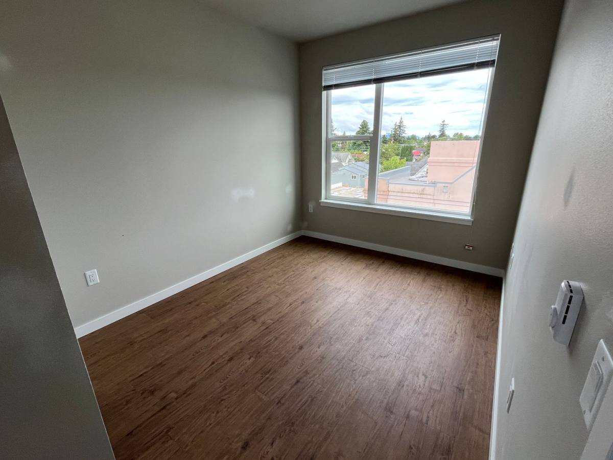 Apartment for rent at 2518 Meridian St, Bellingham, WA 98225