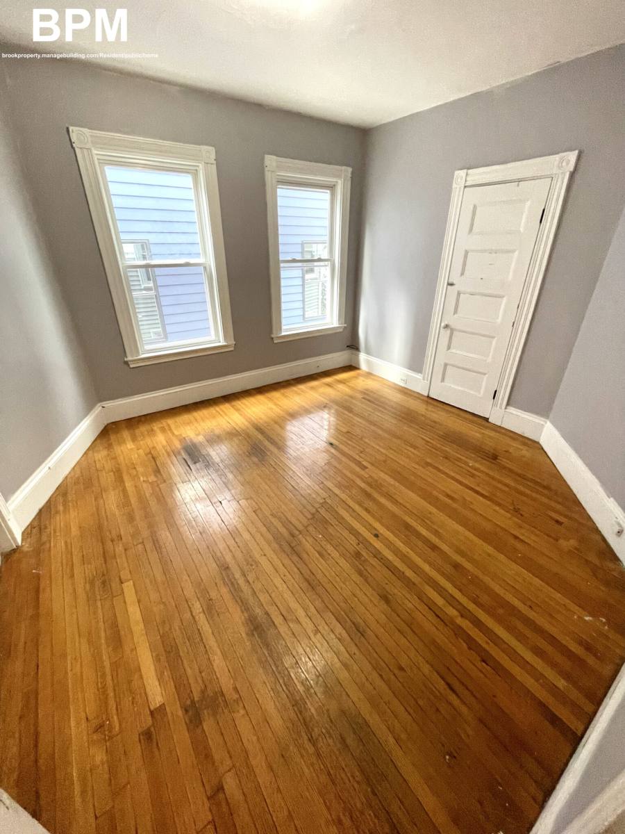 House for rent at 7 Greenmount St, Dorchester, MA 02125