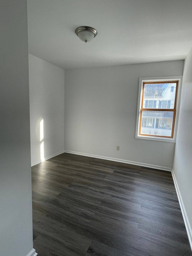 House for rent at 142 4th St, Slatington, PA 18080