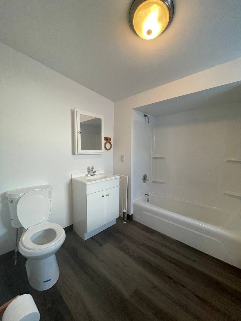 House for rent at 142 4th St, Slatington, PA 18080
