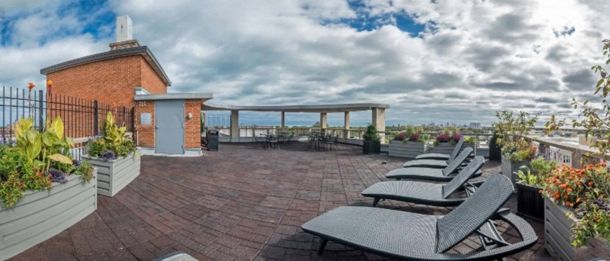 Apartment for rent at 800 Hinman Ave, Evanston, IL 60202