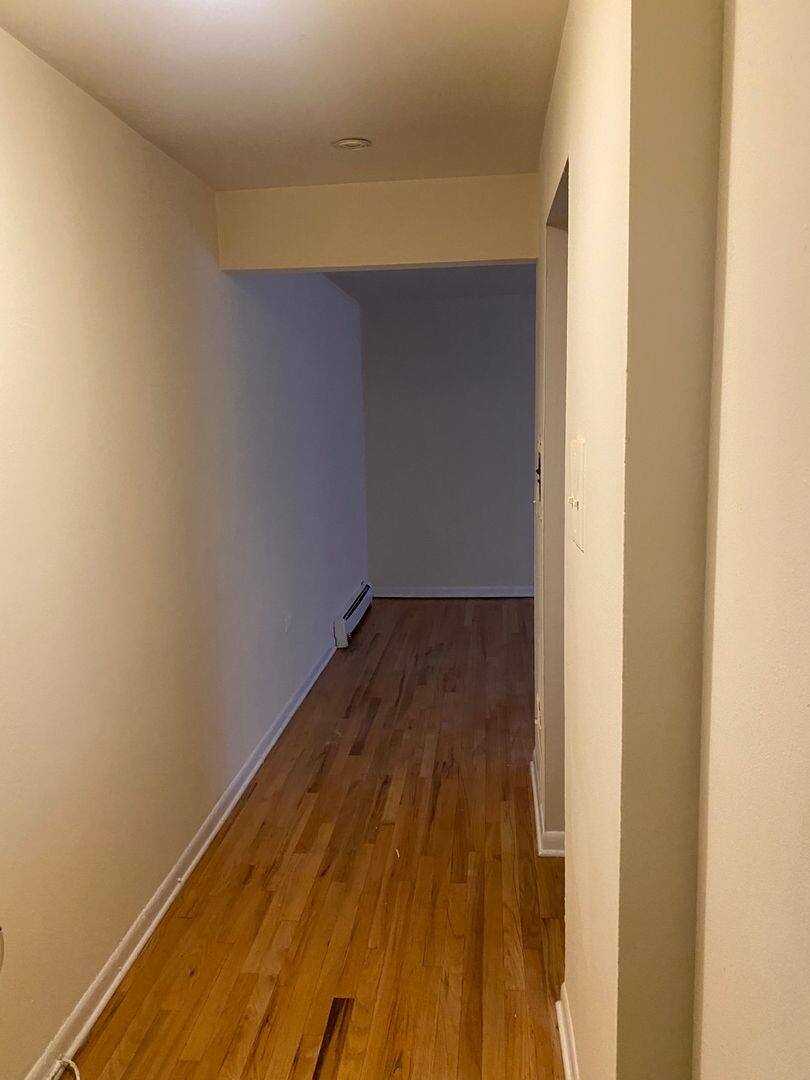 Apartment for rent at 431 W Barry #328, Chicago, IL 60657